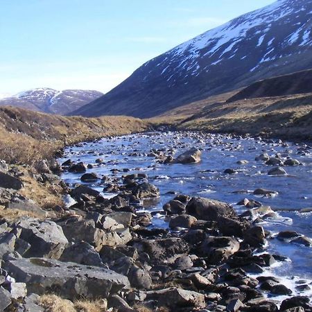 Cul Darach Lodge, Glen Roy Nature Reserve Roybridge Exteriör bild