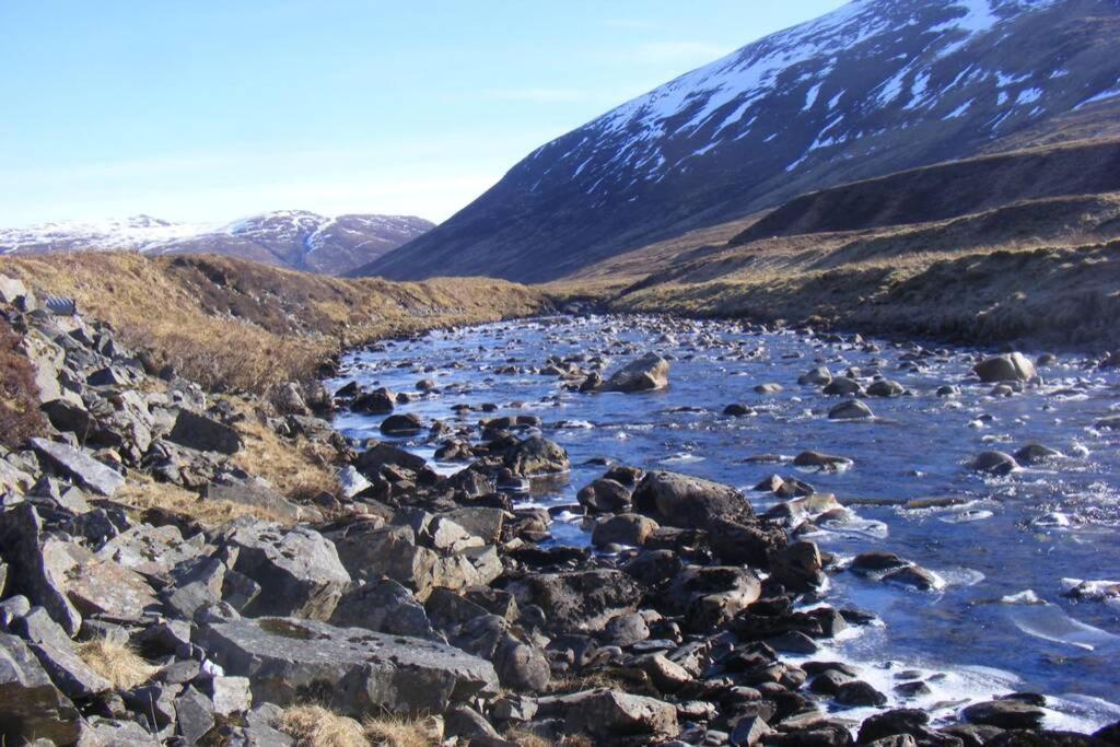 Cul Darach Lodge, Glen Roy Nature Reserve Roybridge Exteriör bild
